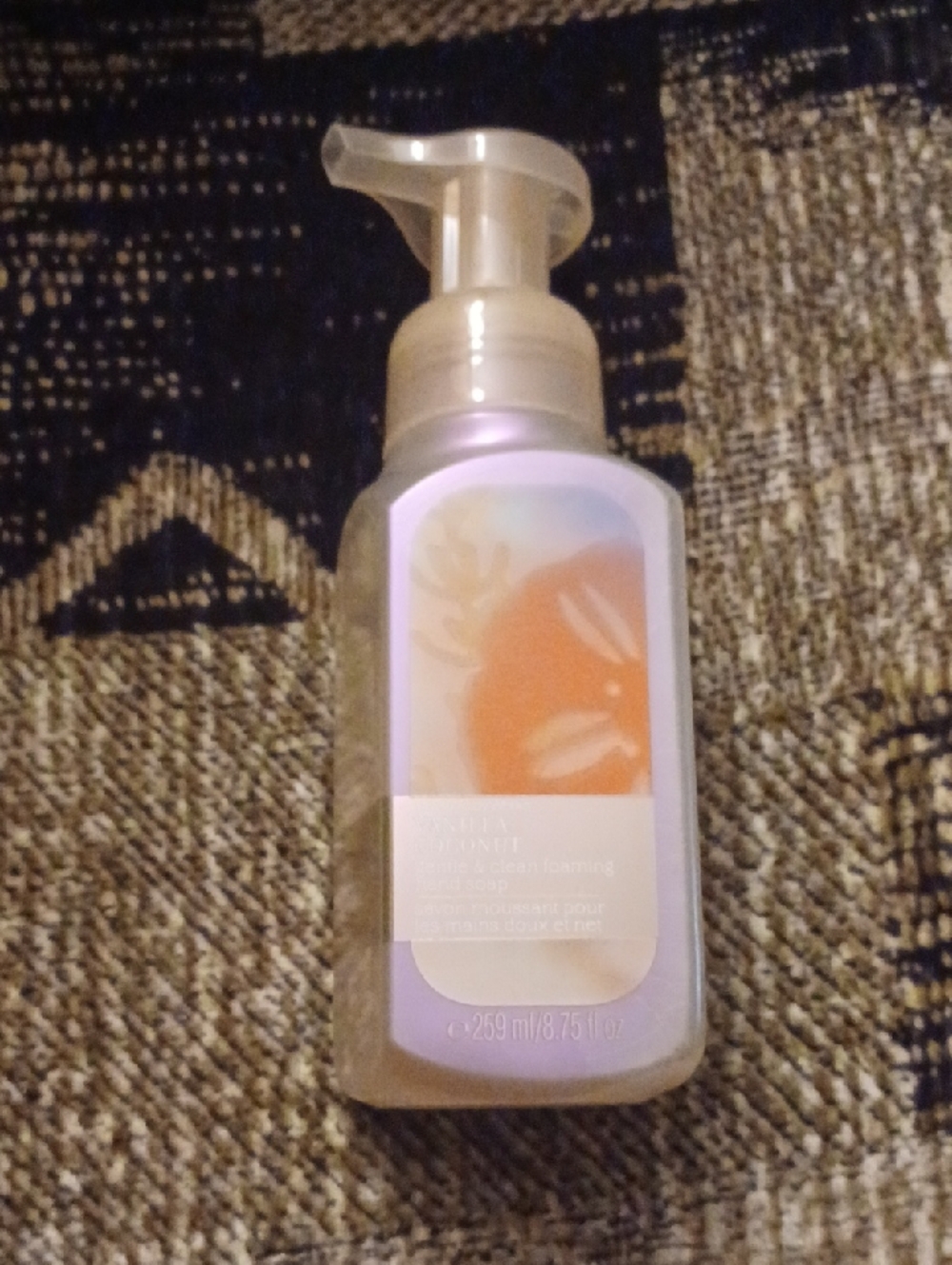 4/$40 New Bath & Body Works "Vanilla Coconut" Foaming Hand Soap - 259 mL Pump